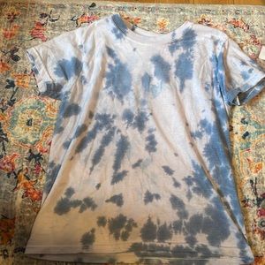 boys blue tie dyed top